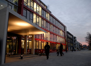 Do We Need A Global Body To Set Priorities For Diseases And Research? IPI Gebäude_des_IGE_an_der_Stauffacherstrasse_in_Bern