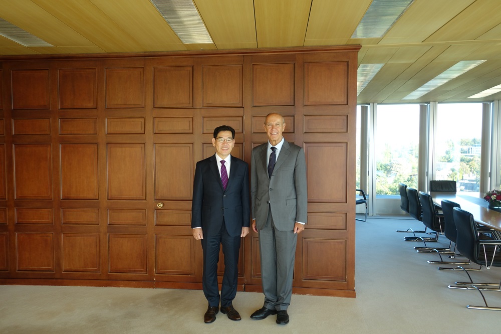 KIPO Acting Commissioner Kim Tae Man